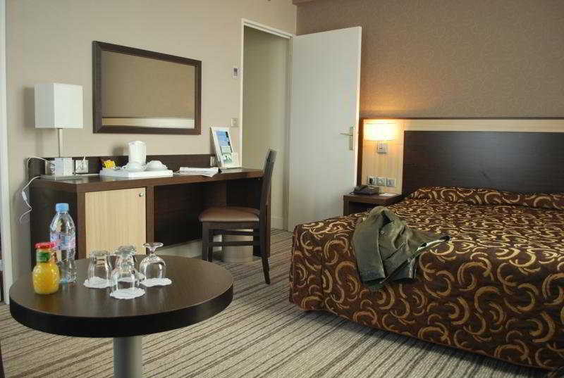 Best Western Plus Hotel Malherbe Caen Exteriör bild