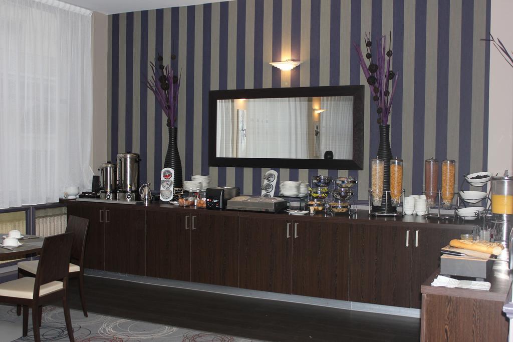 Best Western Plus Hotel Malherbe Caen Exteriör bild